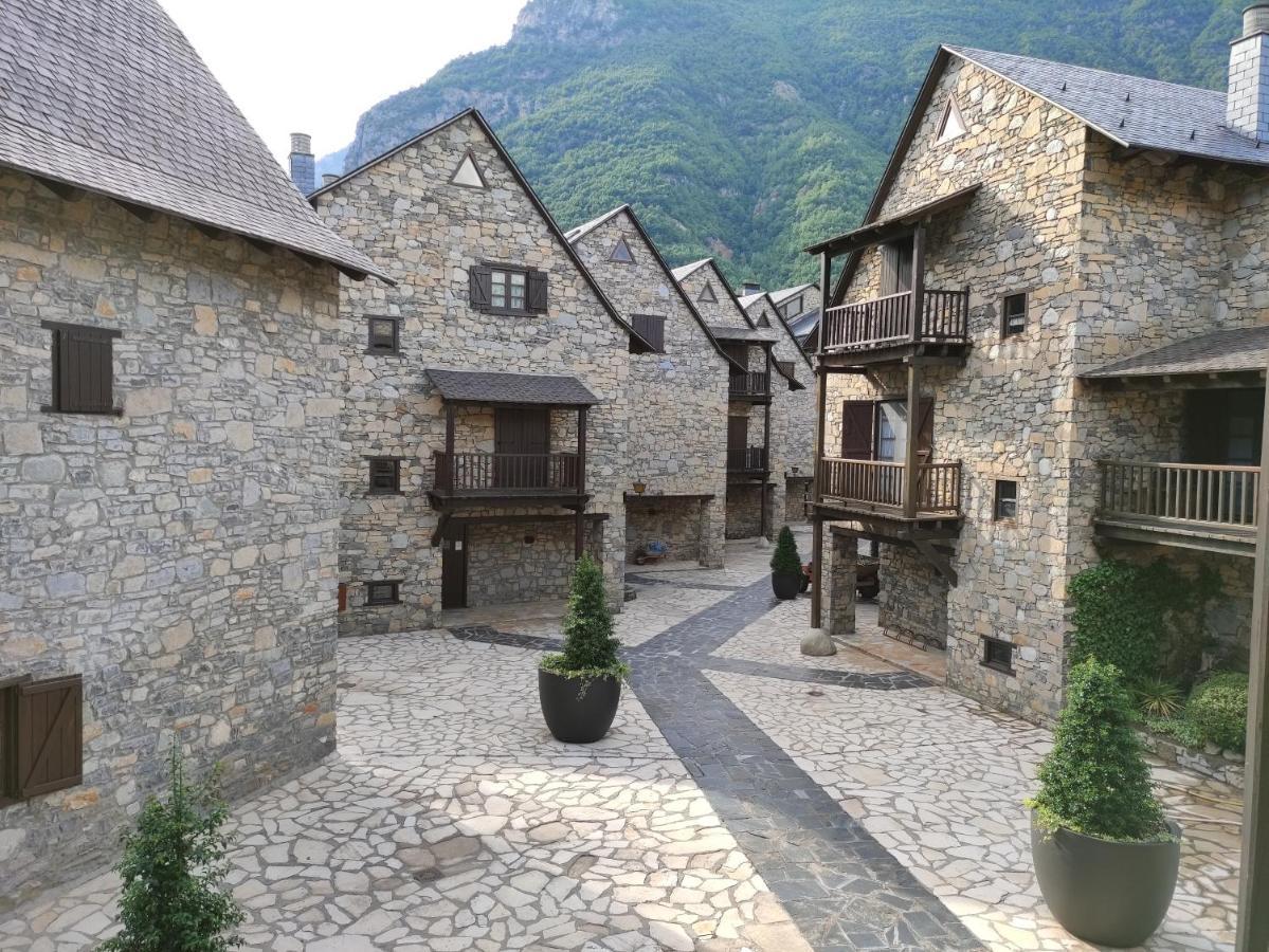 Apartamento De La Marmota Eriste Exterior foto